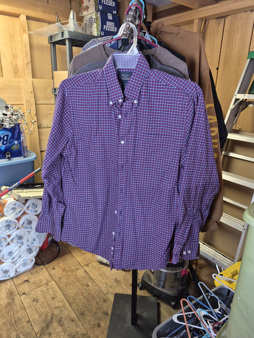 Oxford Men's Button-Down Check Shirt in Burgundy and Blue Bin 37
